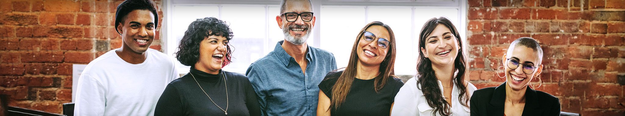 Inexpensive Private English Language Learning Courses in the Hea banner image promoting private English Learning tutoring at Hunter College Continuing Education in New York City